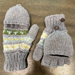 Cozy Gray Knit Mittens for women